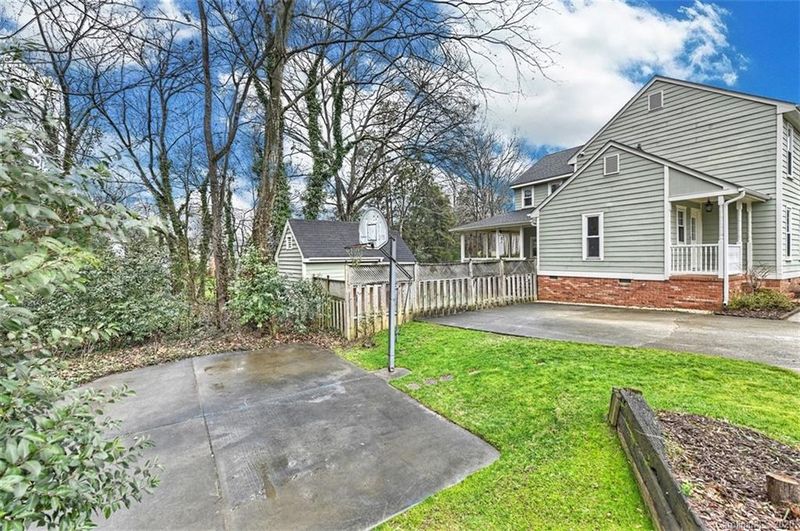 2900 Rea Rd, Charlotte, NC 28226