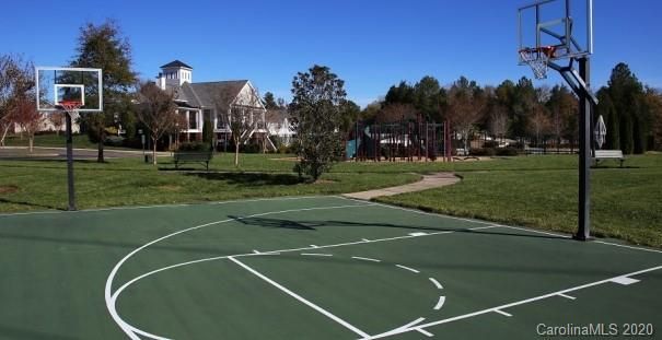 3910 Longmore Ln, Kannapolis, NC 28081