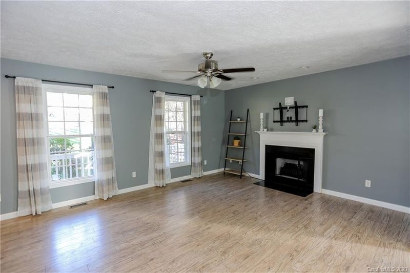 115 Easter Ln, Davidson, NC 28036