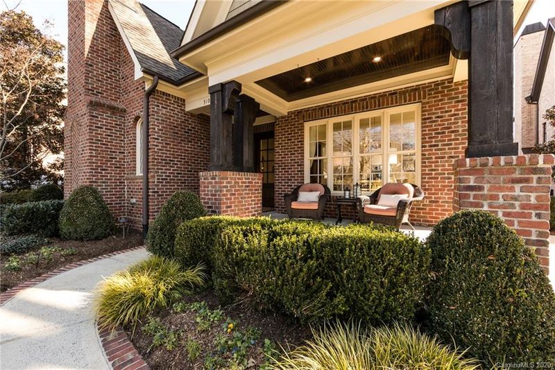 3109 Willow Oak Rd, Charlotte, NC 28209