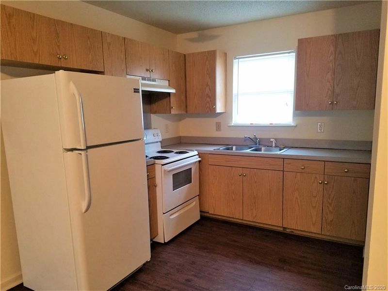 631 Weldon St, Gastonia, NC 28052