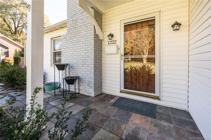 1222 Rollins Ave, Charlotte, NC 28205