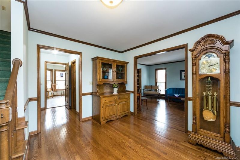 2033 Draymore Ln, Matthews, NC 28105