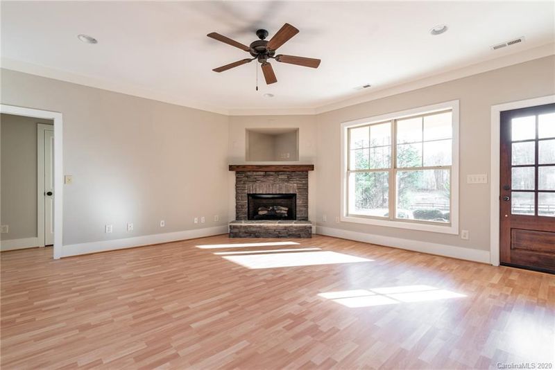 9224 Simpson Rd, Waxhaw, NC 28173