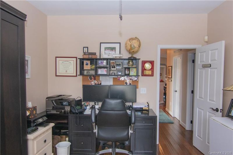 1107 Torrence Cir #55 BLDG 1 U/F 394, Davidson, NC 28036