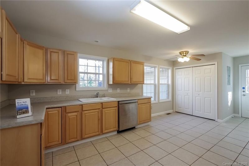 6831 Prospect Pointe Dr, Monroe, NC 28112