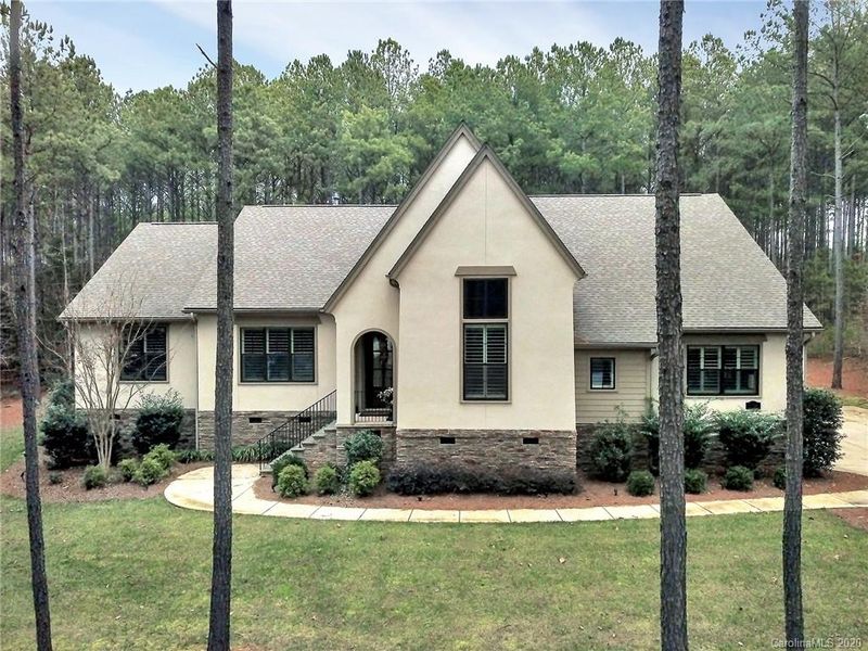3124 Sherman Dr, Lancaster, SC 29720