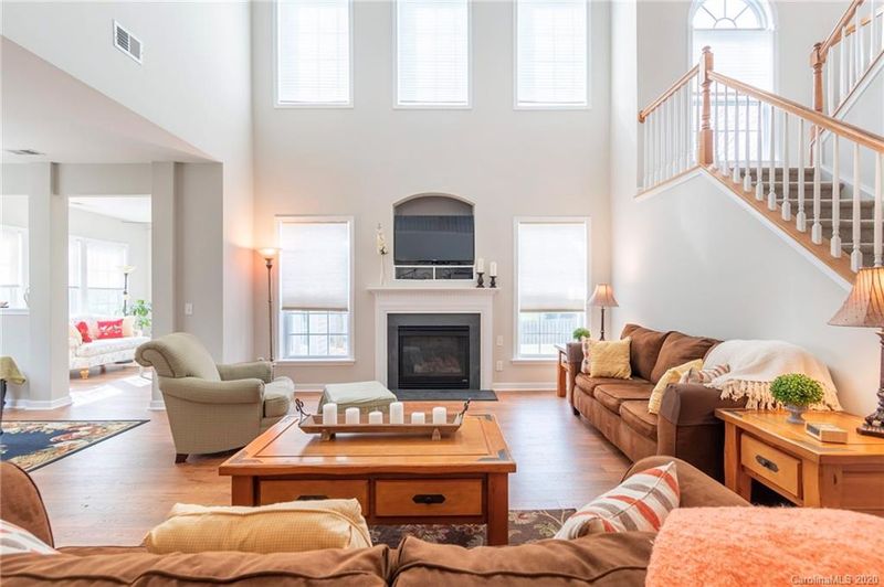 21917 Torrence Chapel Rd, Cornelius, NC 28031
