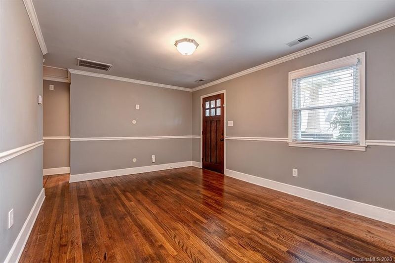 2332 Commonwealth Ave, Charlotte, NC 28205