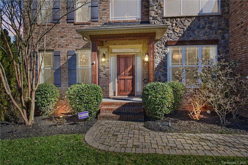 5431 Open Book Ln, Charlotte, NC 28270