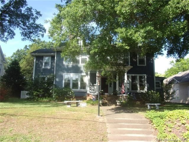 242 Union St, Concord, NC 28025