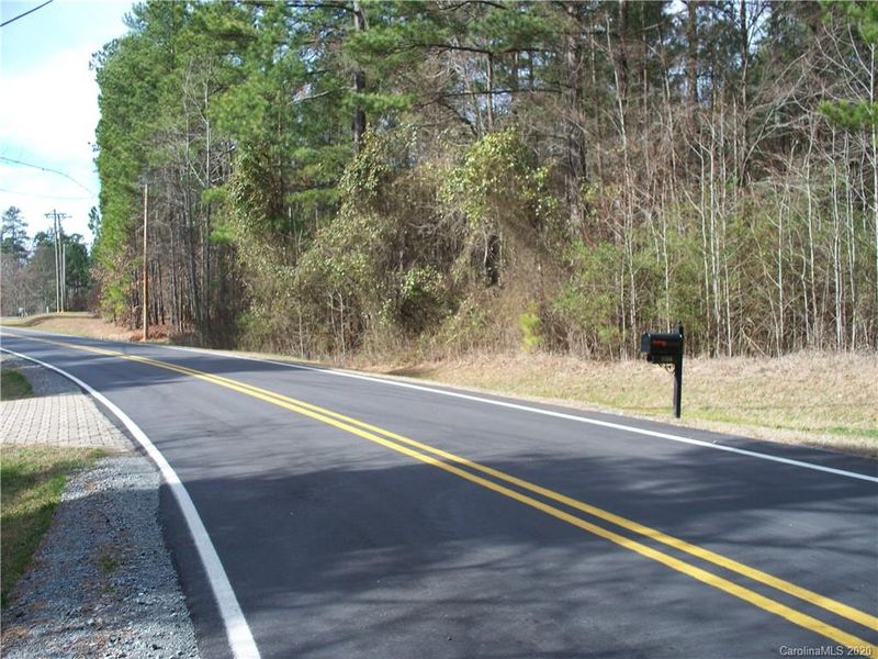 1061 Blacksnake Rd #17, Stanley, NC 28164