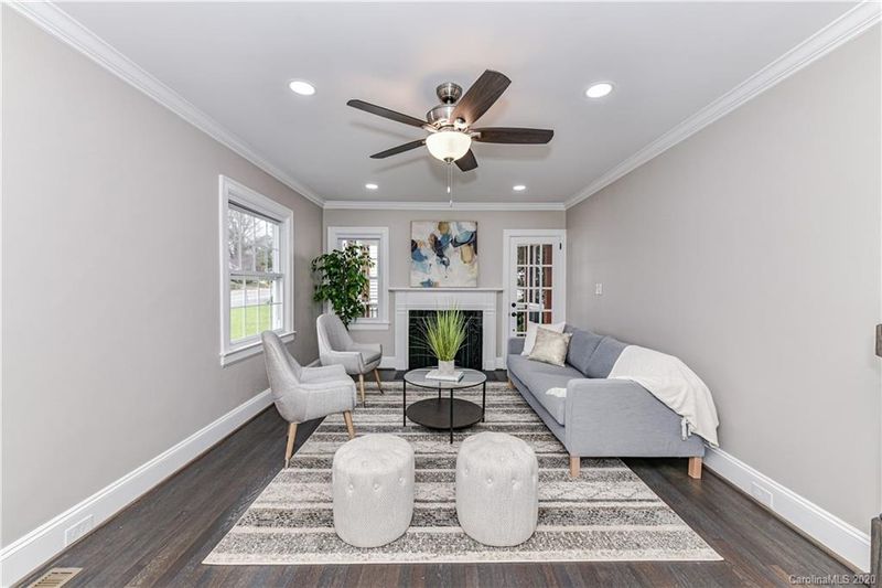 1256 Morningside Dr, Charlotte, NC 28205