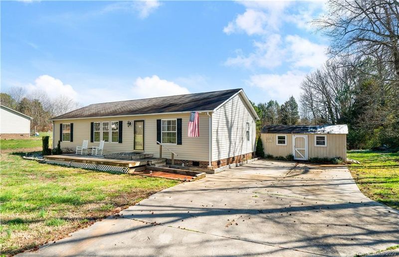 3154 Range Rd, Lincolnton, NC 28092