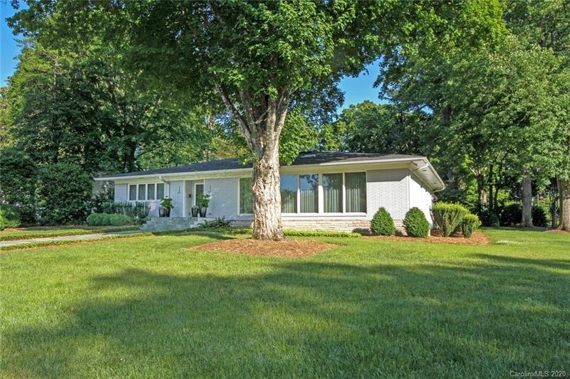 2125 Sunderland Pl, Charlotte, NC 28211