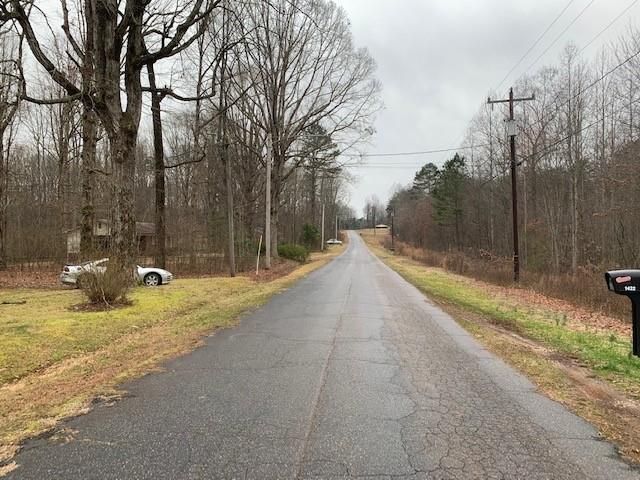 1414 Simmons St, Newton, NC 28658