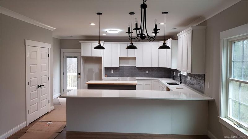 7003 Pear Tree Rd, Charlotte, NC 28216
