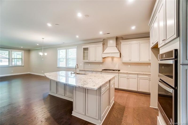 3111 Marchers Trace Dr, Mint Hill, NC 28227