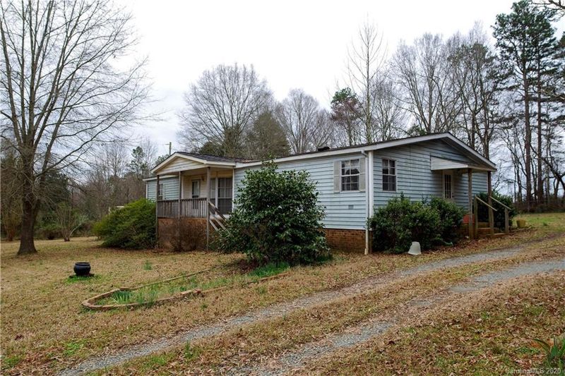 2212 Porter Dr, Waxhaw, NC 28173