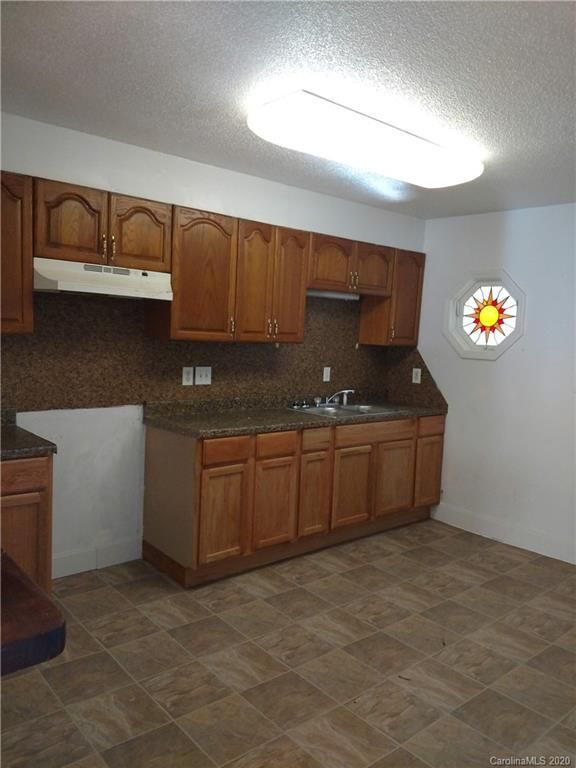 412 Vance St, Gastonia, NC 28052