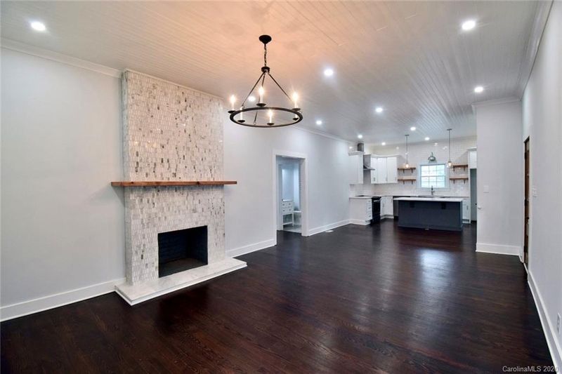 129 Leonidas St, Fort Mill, SC 29715