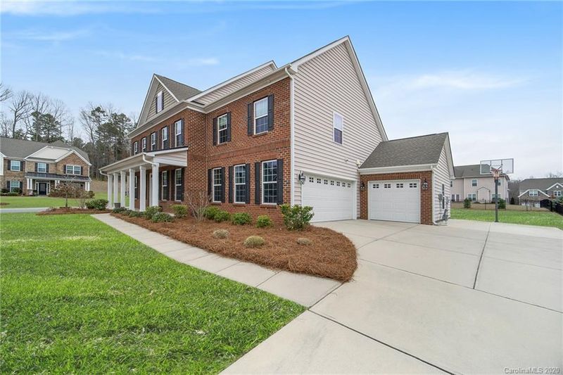 2094 Feldspar Dr, Davidson, NC 28036