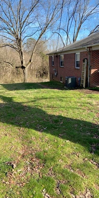 623 7th St SW, Hickory, NC 28602