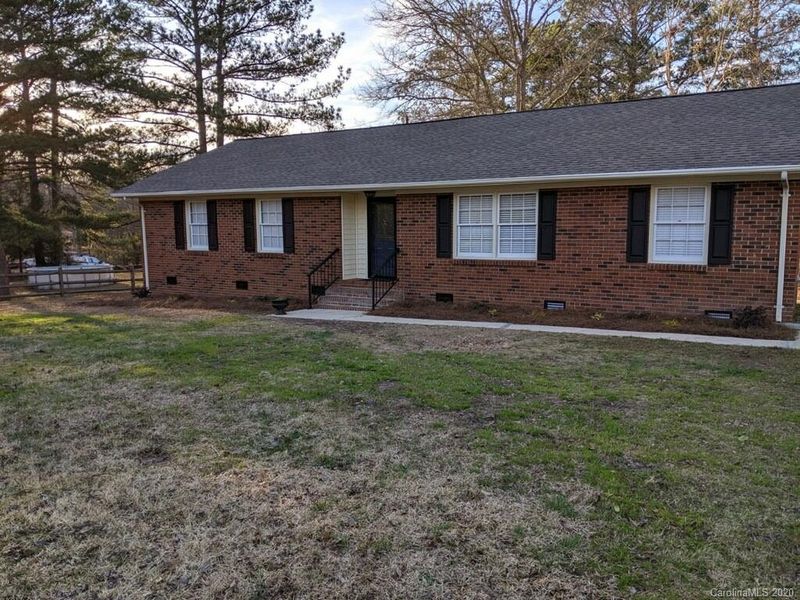 2474 Downey Dr, Lancaster, SC 29720