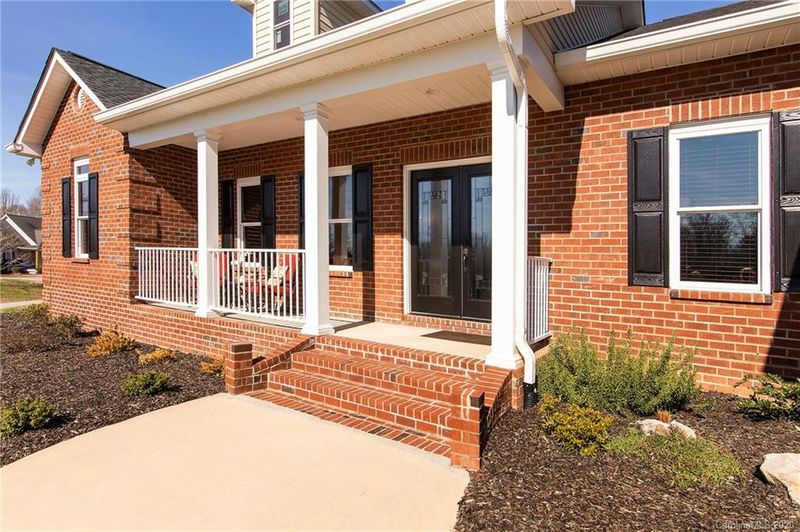652 Luther Dr, Iron Station, NC 28080