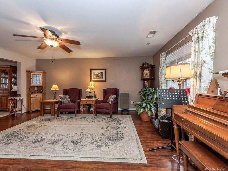 3265 Wicklow Ln, Clover, SC 29710