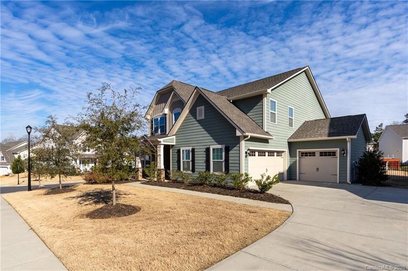 3607 Jacinta Ct, Tega Cay, SC 29708