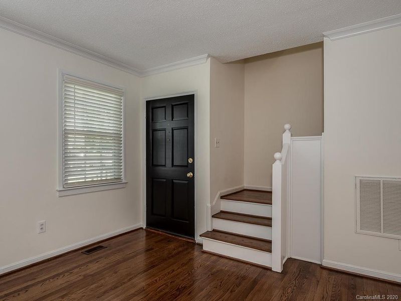504 Wakefield Dr #B, Charlotte, NC 28209