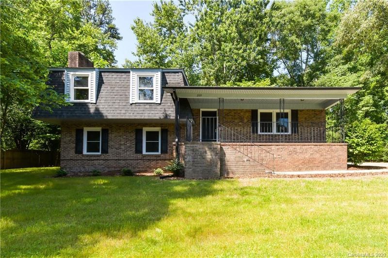 209 Brookside Dr, Fort Mill, SC 29708