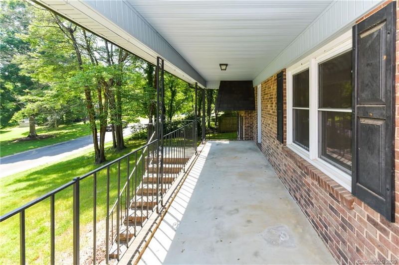 209 Brookside Dr, Fort Mill, SC 29708