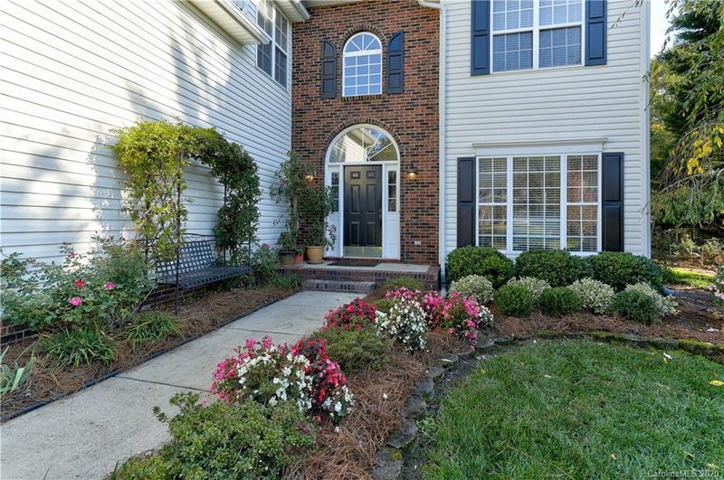 106 Nims Spring Dr, Fort Mill, SC 29715