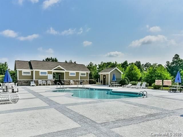 512 Deanne Dr, Rock Hill, SC 29730