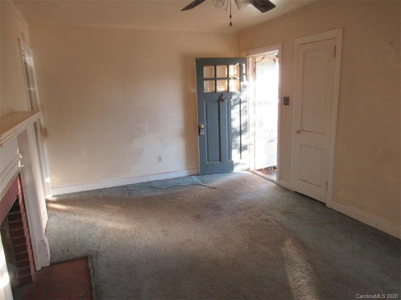 506 Cedar St, Lincolnton, NC 28092