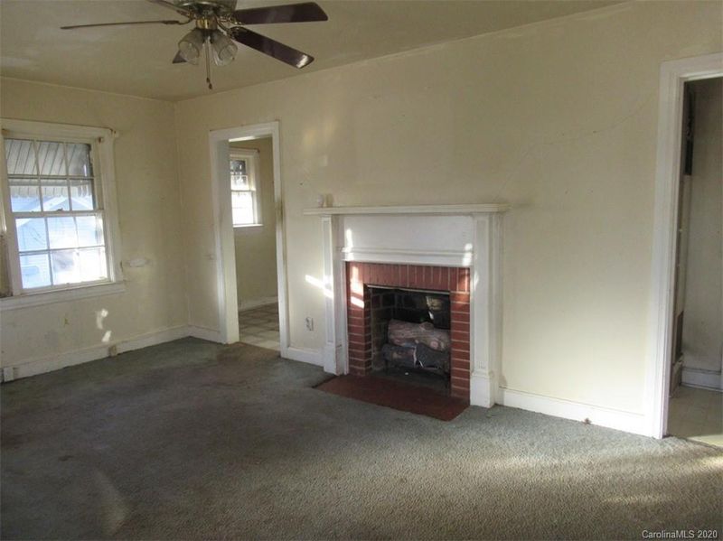 506 Cedar St, Lincolnton, NC 28092