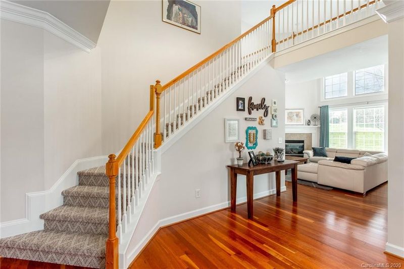 9302 Rosalyn Glen Rd, Cornelius, NC 28031
