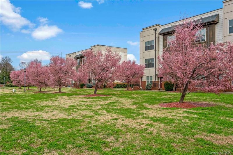 740 Seigle Point Dr #7, Charlotte, NC 28204