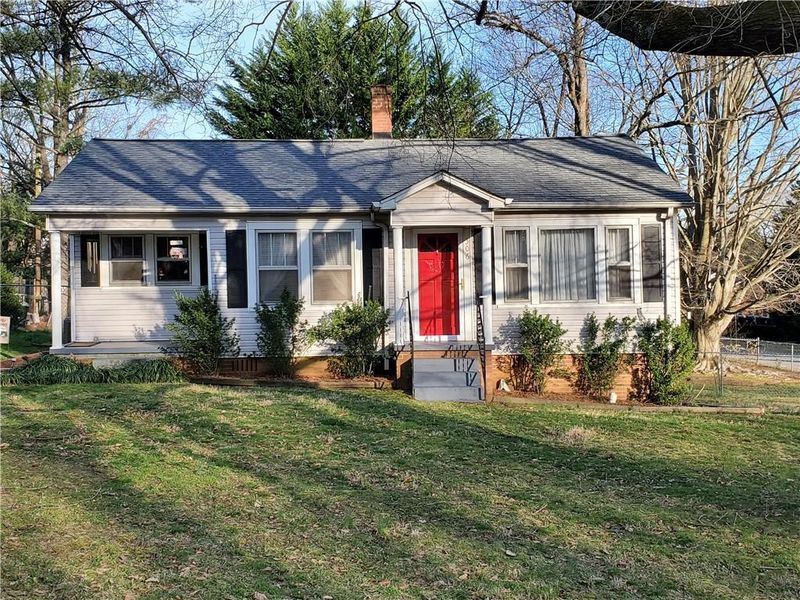 306 23rd St NW, Hickory, NC 28601