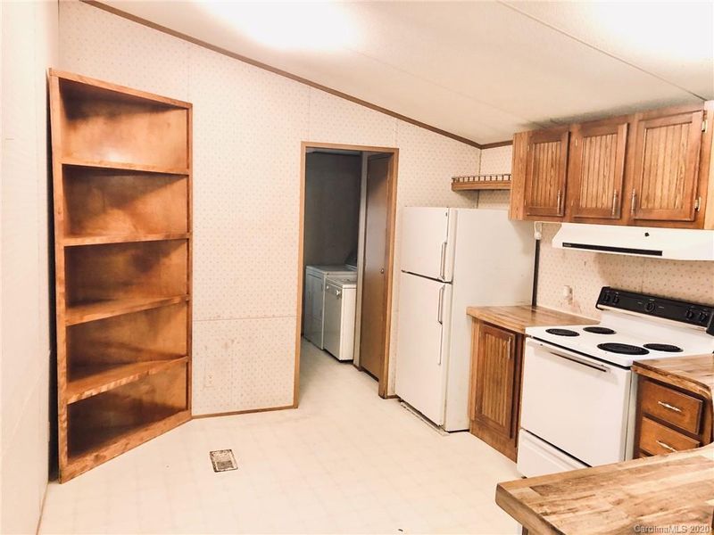 7163 Executive Cir, Denver, NC 28037