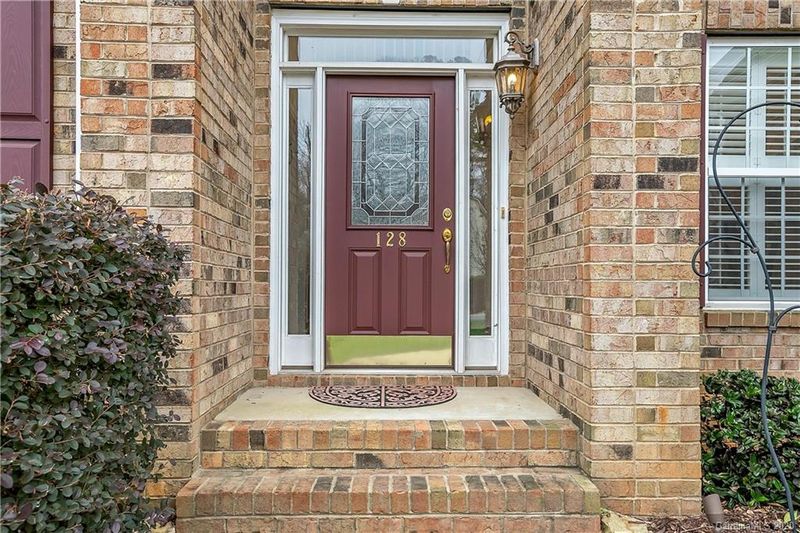 128 Sugar Thyme Ln, Mooresville, NC 28115