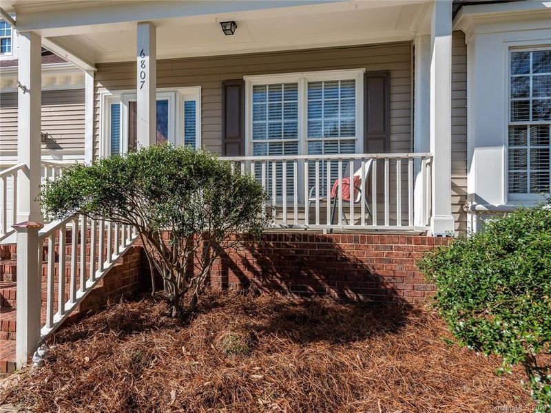 6807 Red Maple Dr, Charlotte, NC 28277