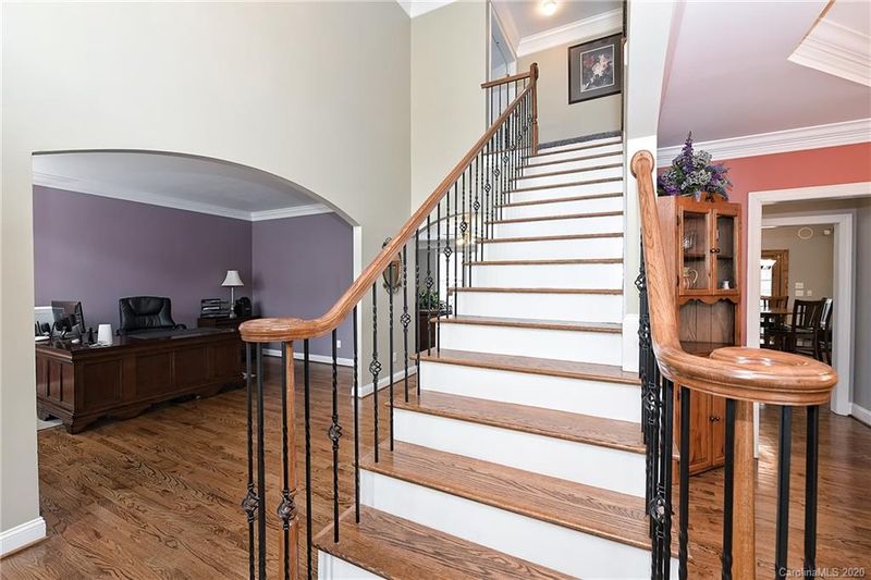 1217 High Brook Dr, Waxhaw, NC 28173