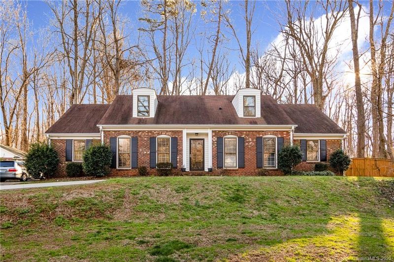 701 Mcnabb Ct #37, Matthews, NC 28105