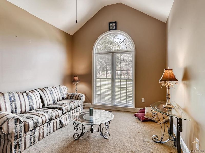 4876 Sherborne Dr, Harrisburg, NC 28075