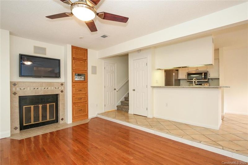 427 W 8th St #97, Charlotte, NC 28202
