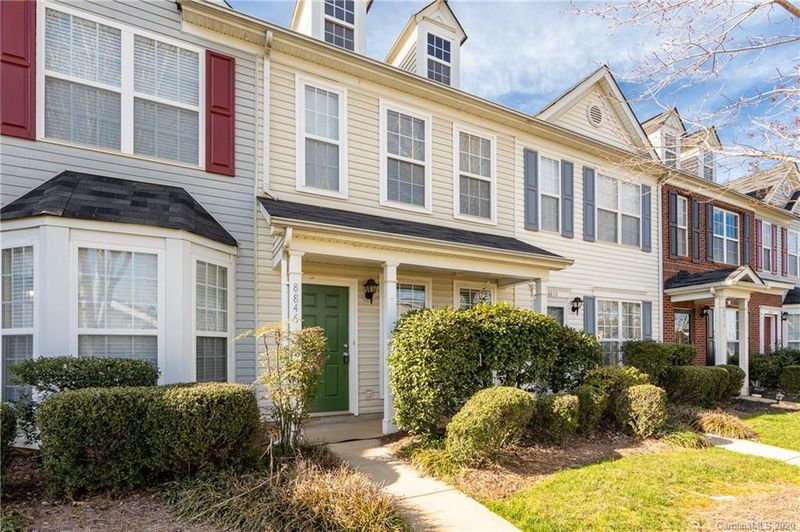 8846 Gerren Ct, Charlotte, NC 28217