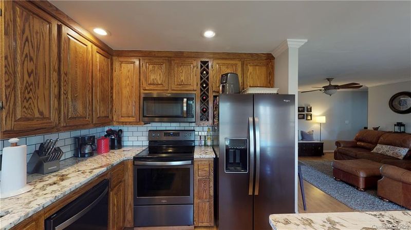 7143 Narrow Lane Rd, Smyrna, SC 29743